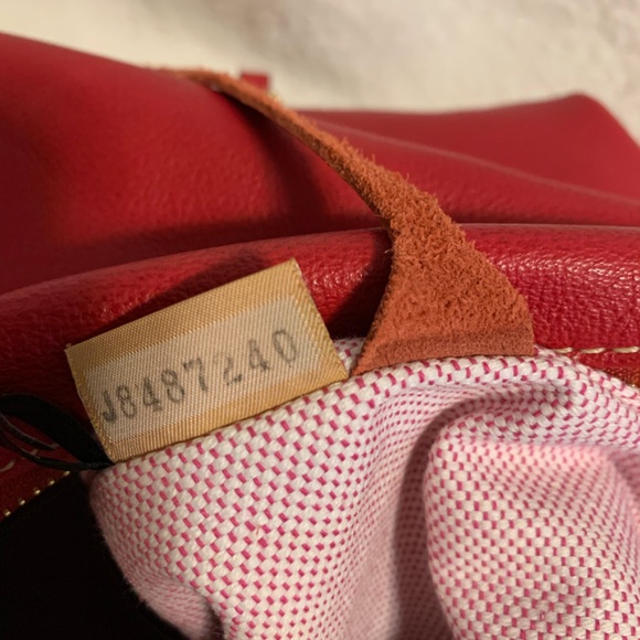 Dooney & Bourke Large Pebble Grain Shoulder Bag - Picture 11 of 12